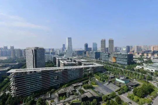 成都恒圖科技段江 以科技為筆，讓每個(gè)人都能成為設(shè)計(jì)師